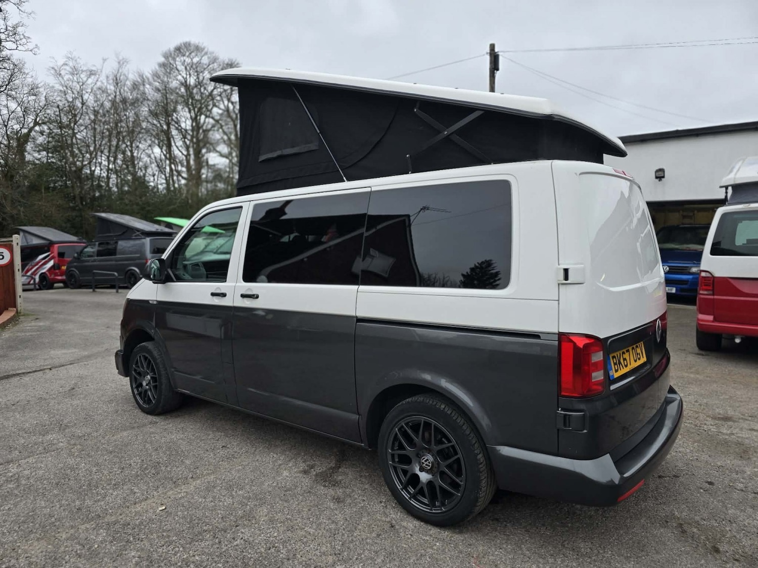 Used Volkswagen Transporter 2017 for sale - 78018342: Photo 2