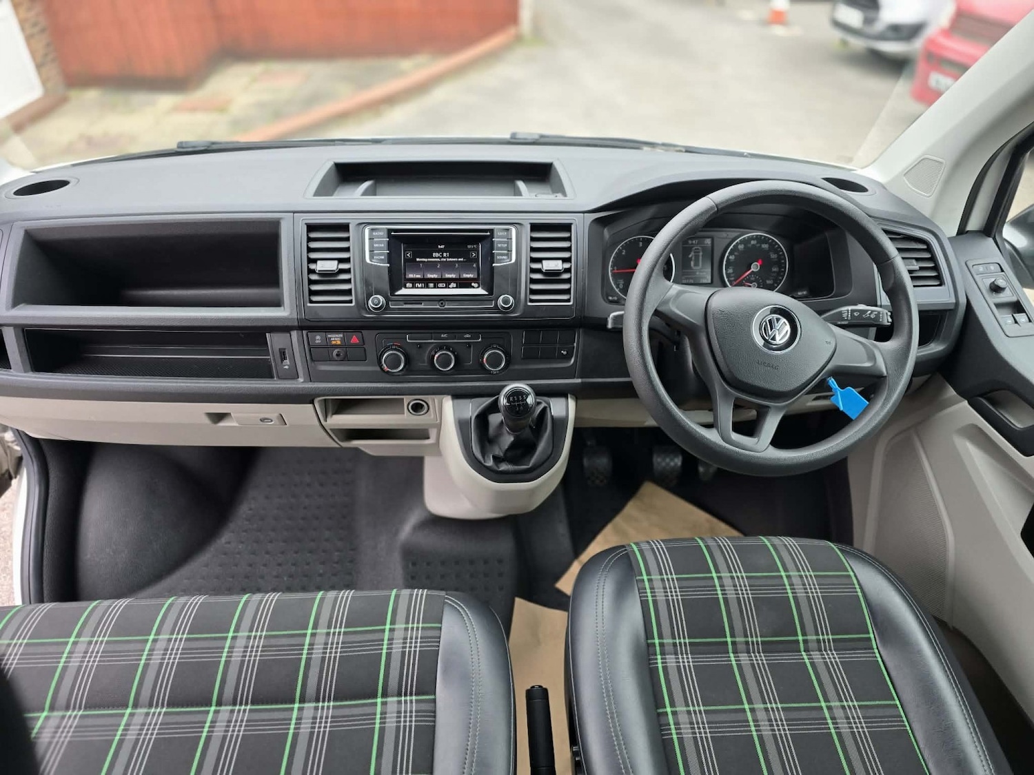 Used Volkswagen Transporter 2017 for sale - 78018342: Photo 9