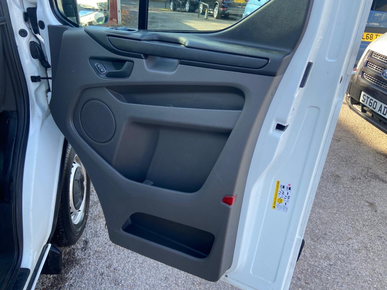 Used Ford Transit Custom 2018 for sale - 77189300: Photo 12