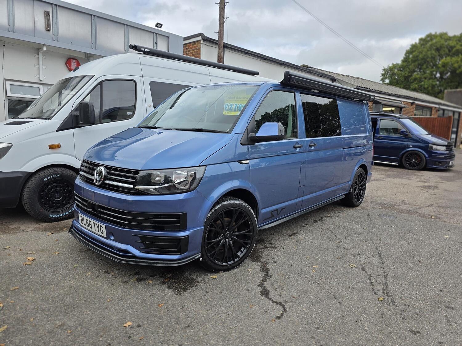 Used Volkswagen Transporter 2019 for sale - 76571136: Photo 2