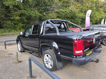 Used Volkswagen Amarok 2015 for sale - 76058156: Photo