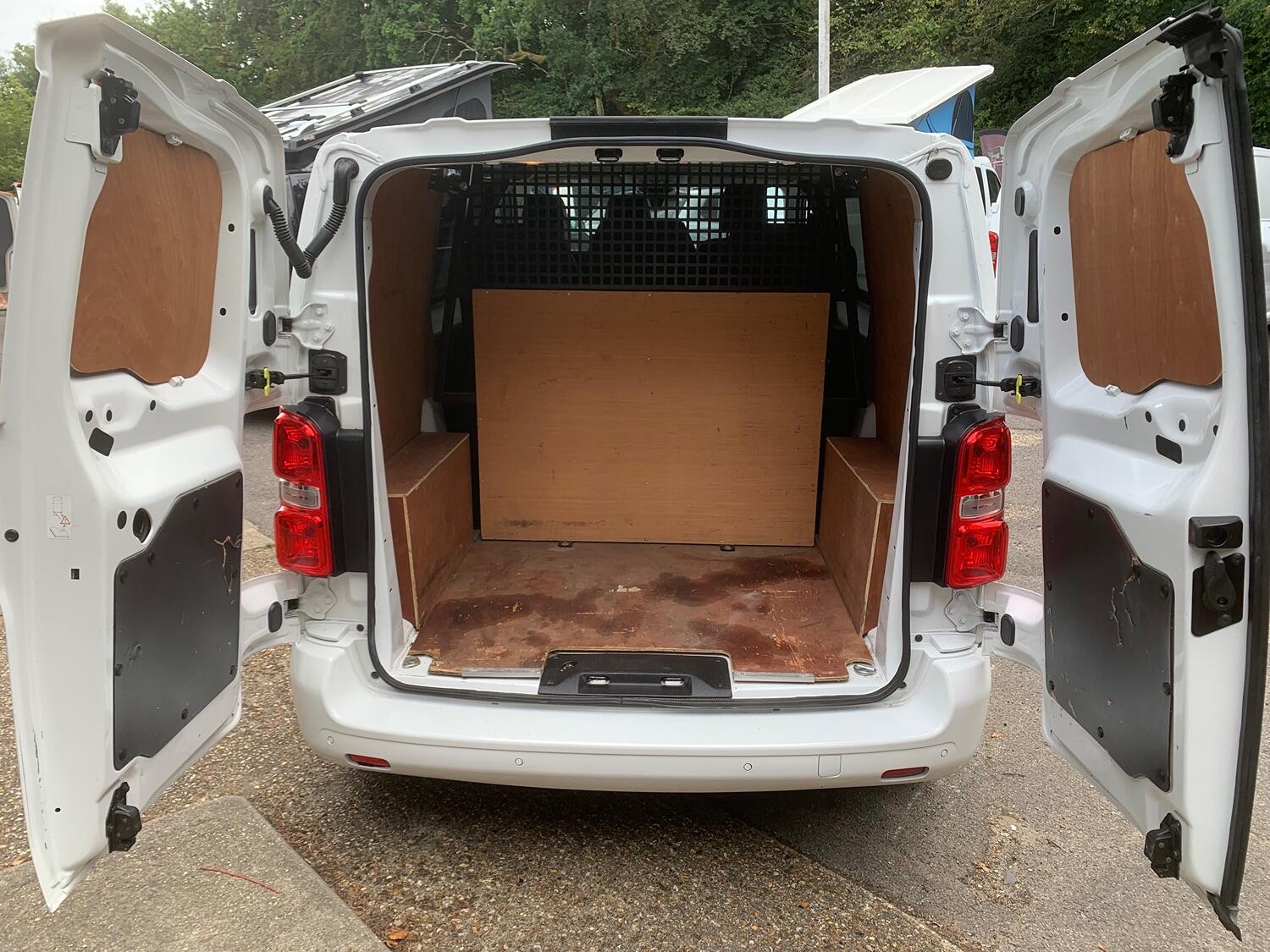 Used Vauxhall Vivaro 2021 for sale - 77189414: Photo 7