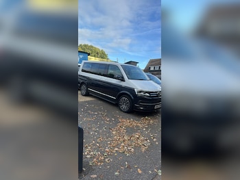 2017 - 2.0 TDI BlueMotion Tech 204 Executive 5dr DSG