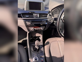 Used BMW X1 2017 for sale - 76058077: Photo