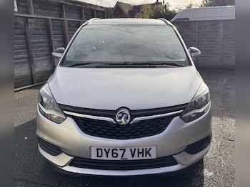 Used Vauxhall Zafira 2017 for sale - 76471182: Photo