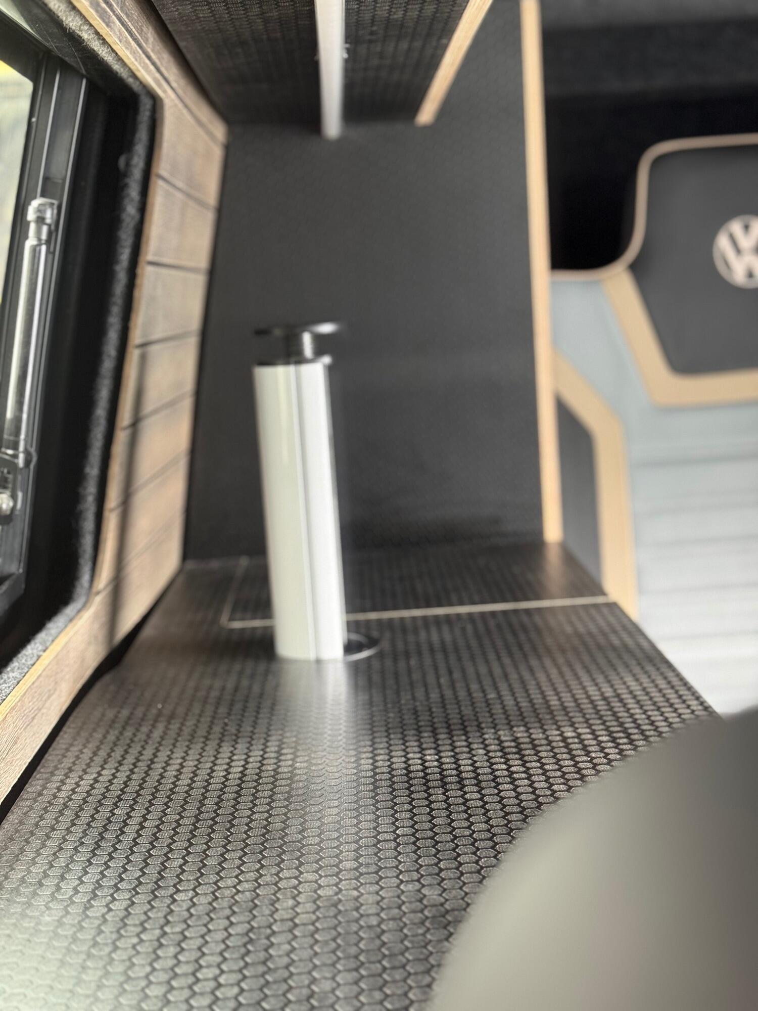 Used Volkswagen Transporter 2004 for sale - 77049292: Photo 12