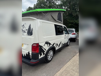 Used Volkswagen Transporter 2004 for sale - 77049292: Photo