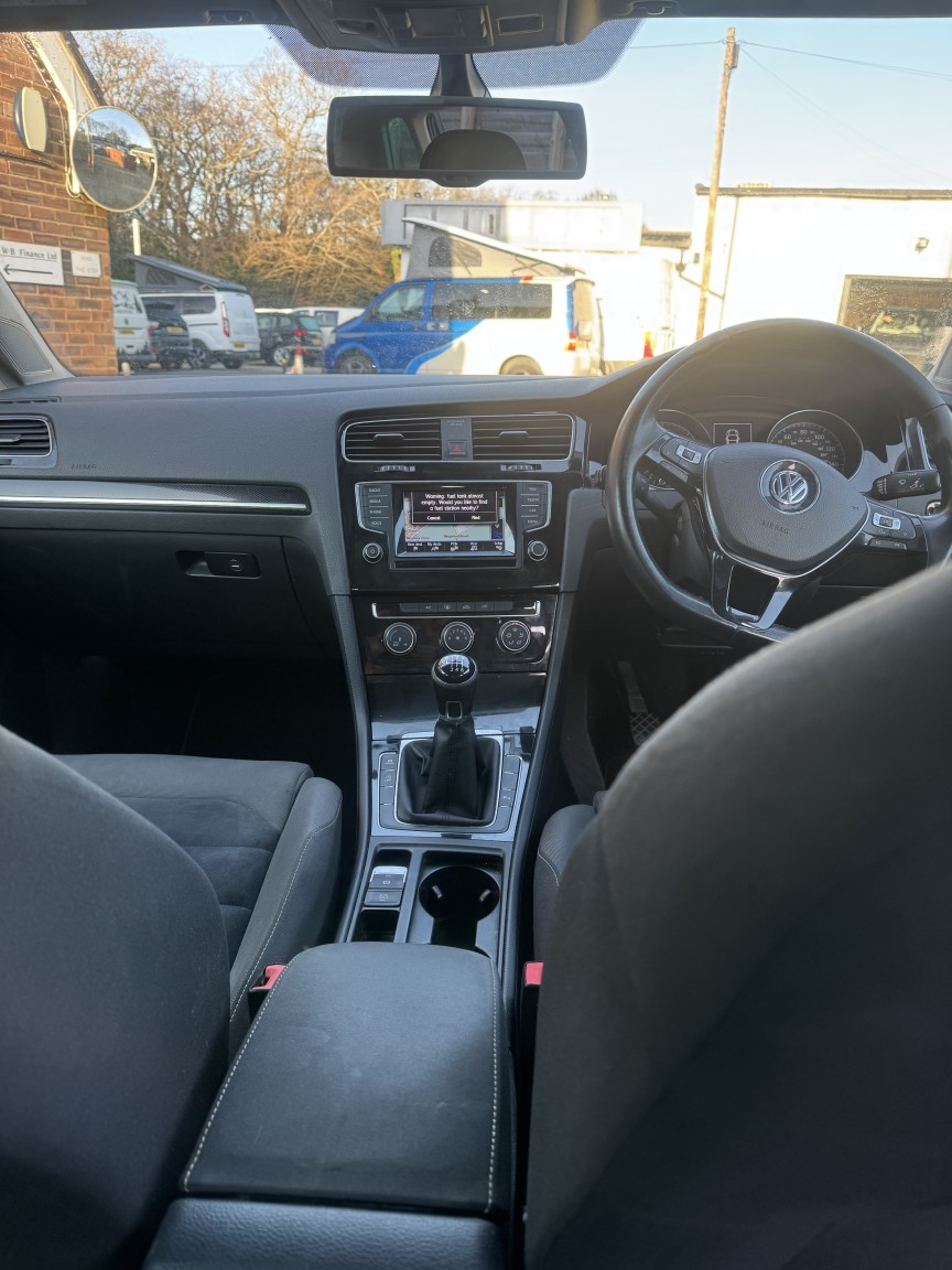 Used Volkswagen Golf 2015 for sale - 77880986: Photo 14