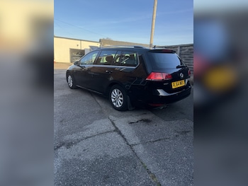 Used Volkswagen Golf 2015 for sale - 77880986: Photo