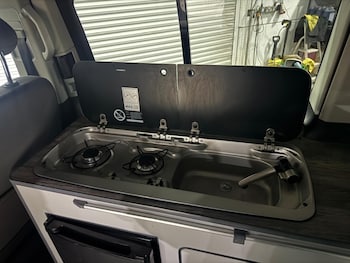 Used Volkswagen Transporter Shuttle 2013 for sale - 79473491: Photo