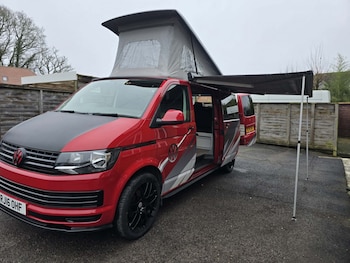 Used Volkswagen Transporter 2016 for sale - 77938123: Photo