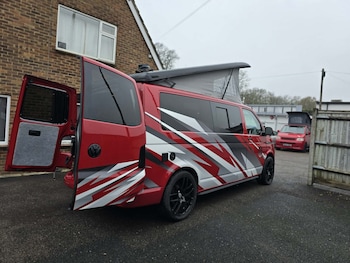 Used Volkswagen Transporter 2016 for sale - 77938123: Photo