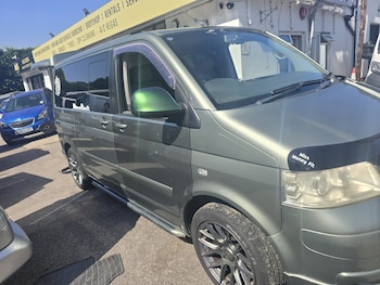 Used Volkswagen Caravelle 2004 for sale - 79473492: Photo