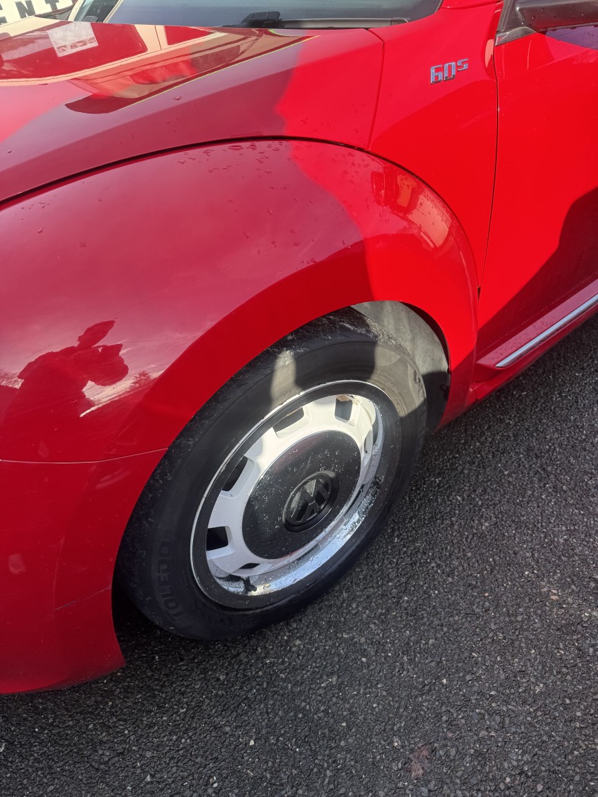 Used Volkswagen Beetle 2013 for sale - 77395170: Photo 4