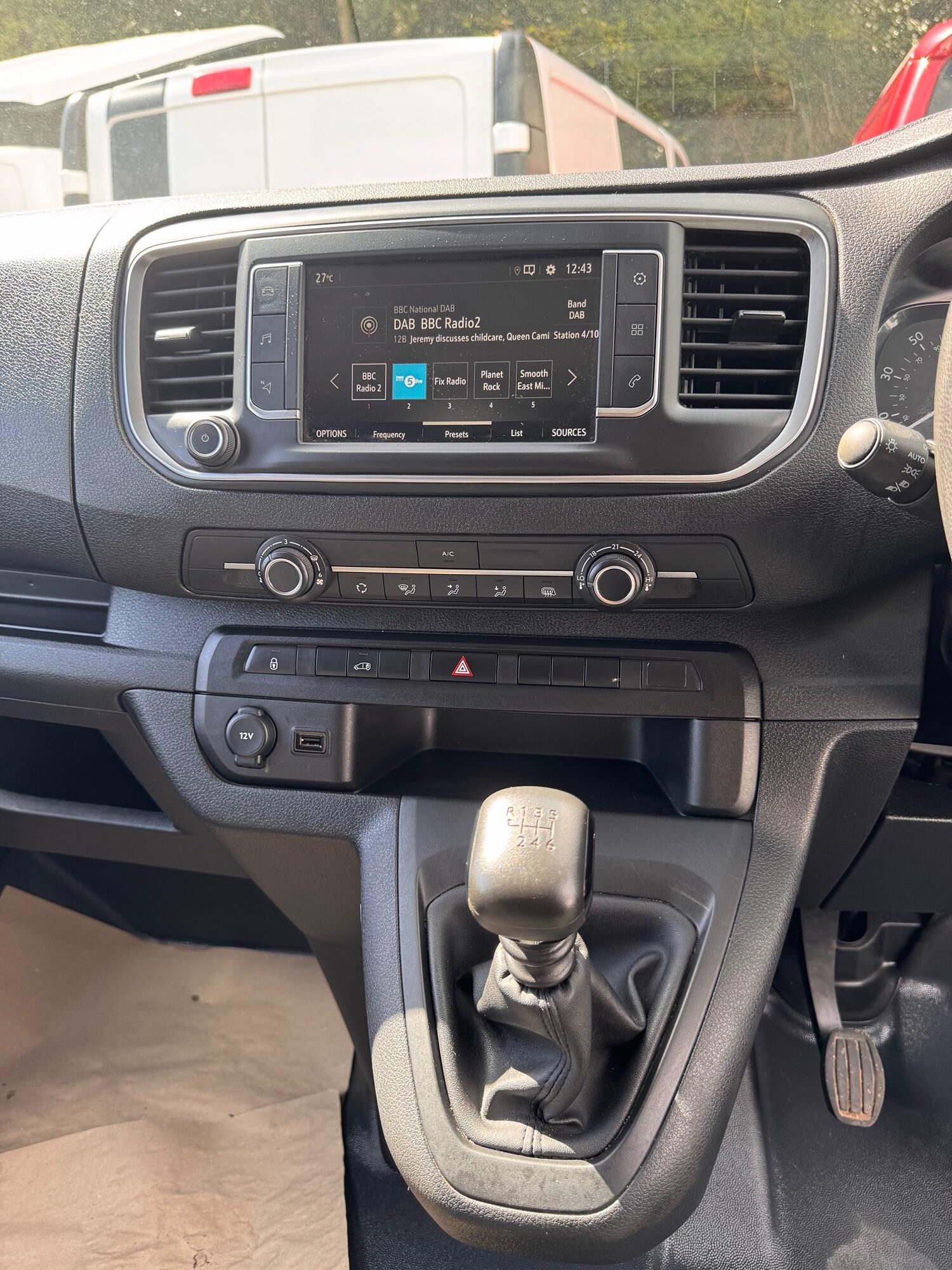 Used Vauxhall Vivaro 2023 for sale - 77080738: Photo 12