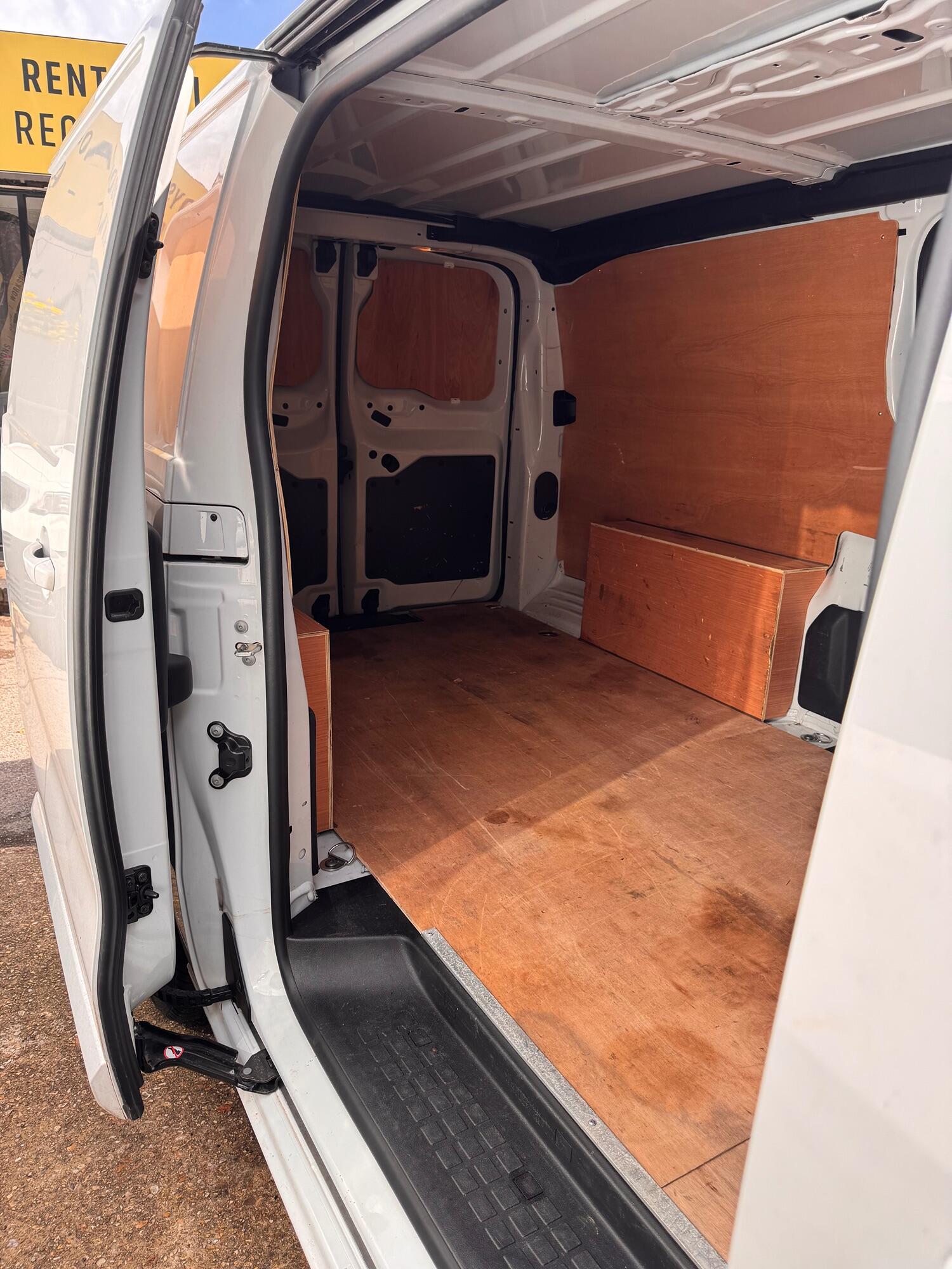 Used Vauxhall Vivaro 2023 for sale - 77080738: Photo 13