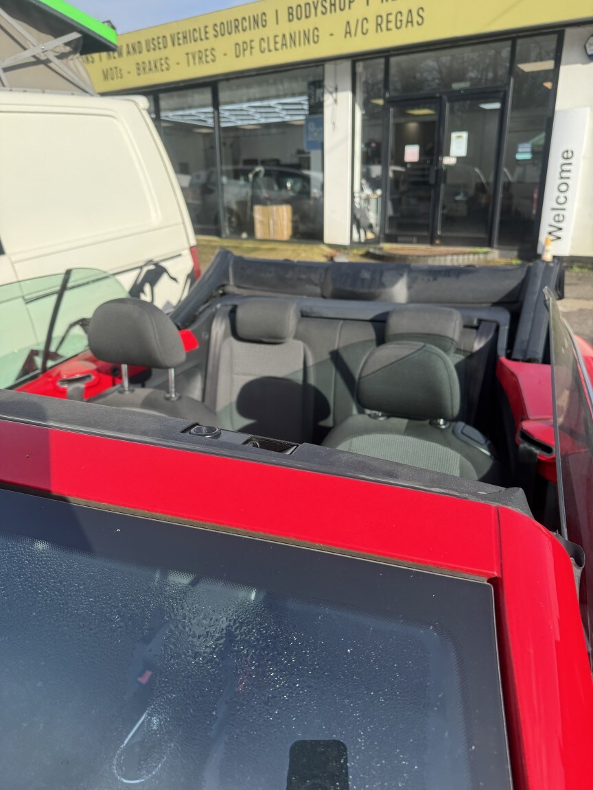 Used Volkswagen Beetle 2013 for sale - 77638998: Photo 19