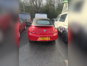 Used Volkswagen Beetle 2013 for sale - 77638998: Photo