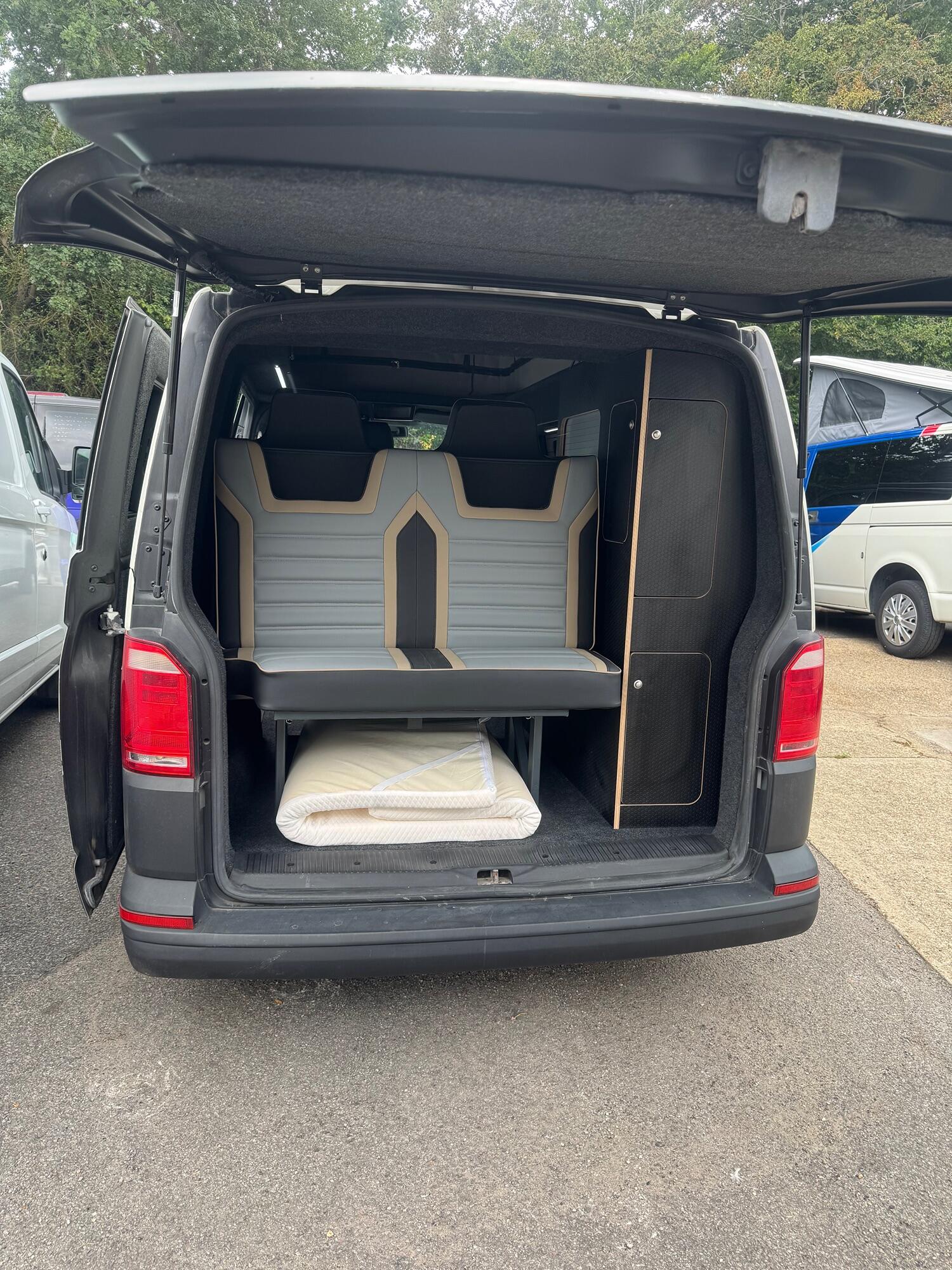 Used Volkswagen Transporter 2004 for sale - 77639000: Photo 23