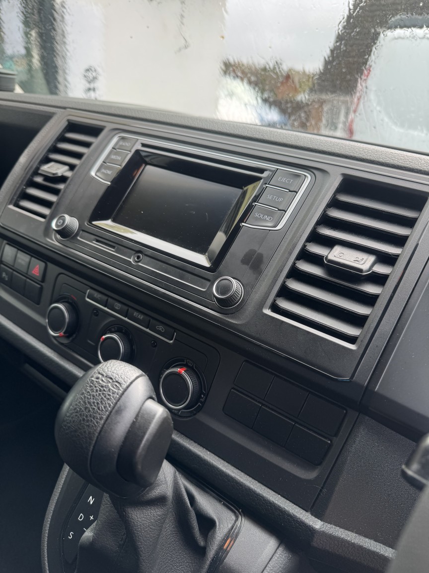 Used Volkswagen Transporter Shuttle 2018 for sale - 76911108: Photo 5