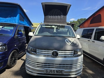 Used Volkswagen Transporter 2015 for sale - 79323971: Photo