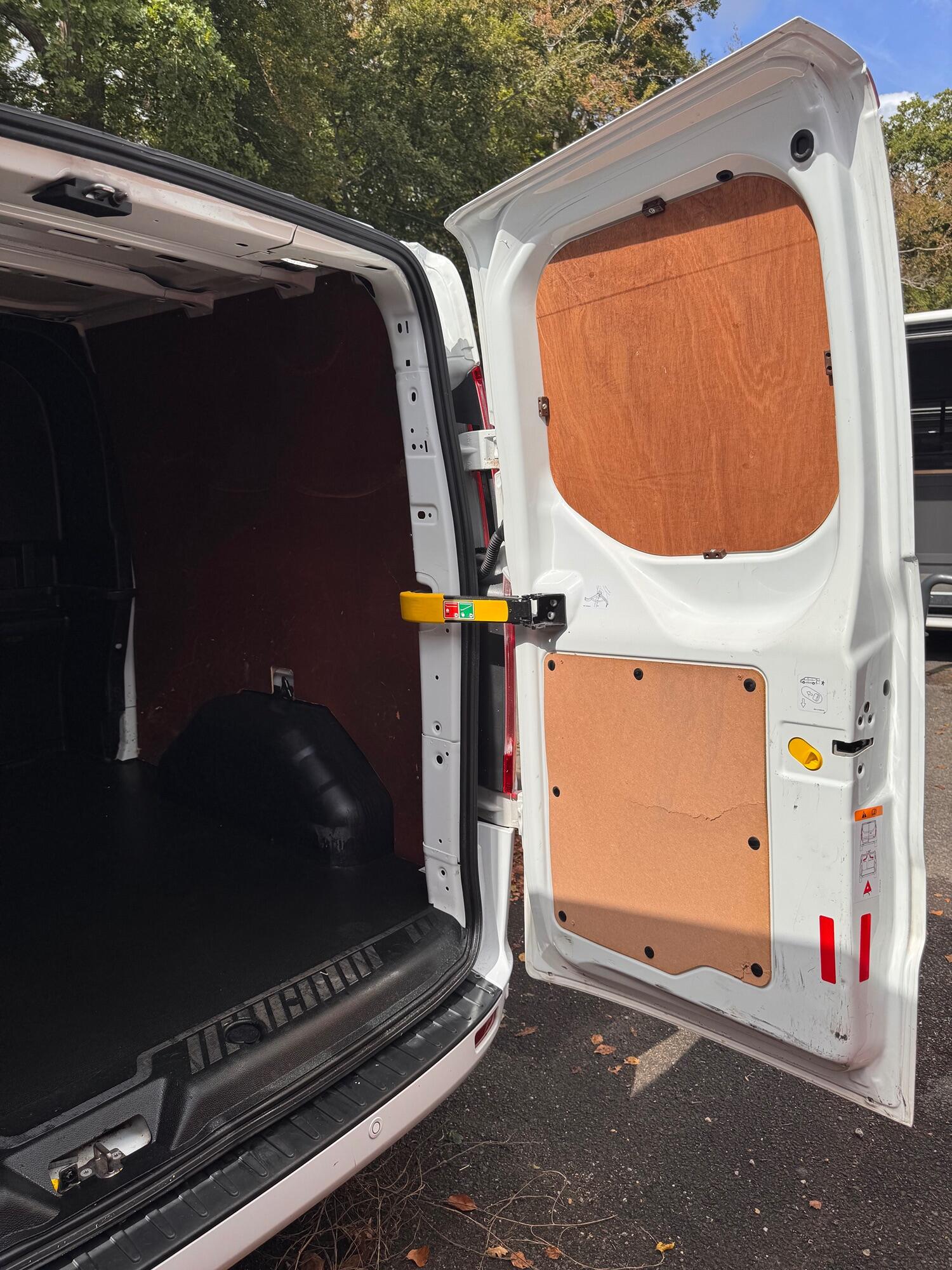 Used Ford Transit Custom 2022 for sale - 77638996: Photo 16