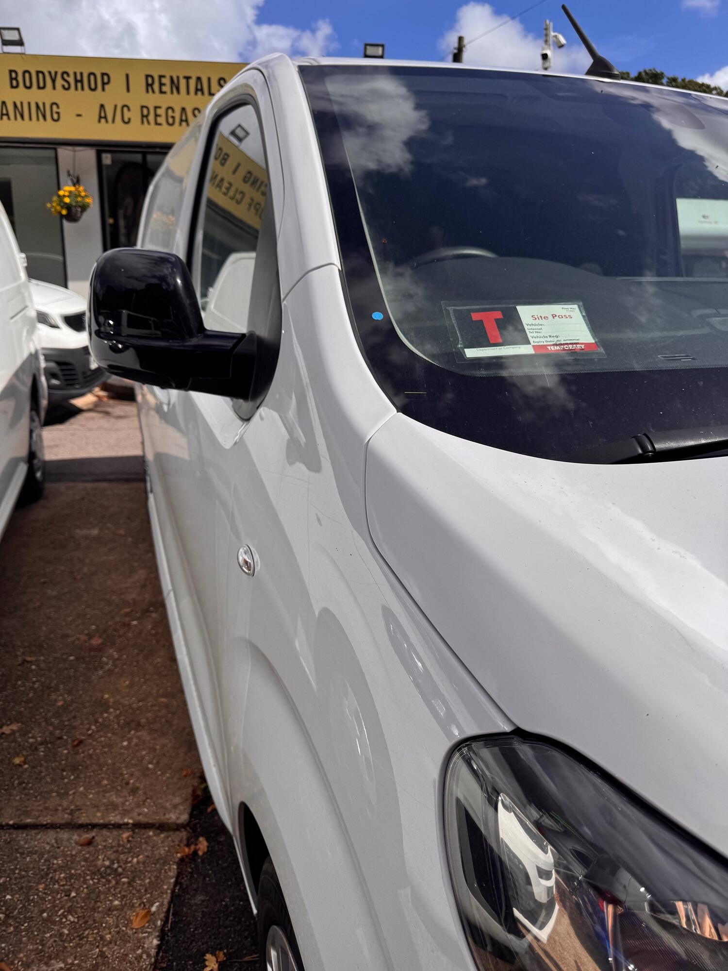 Used Vauxhall Vivaro 2023 for sale - 76281365: Photo 2