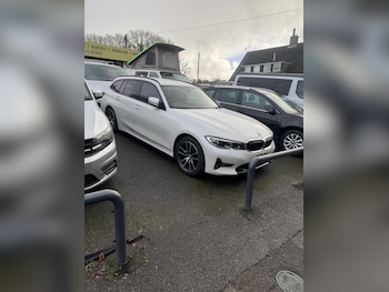 Used BMW 3 Series 2021 for sale - 77289173: Photo