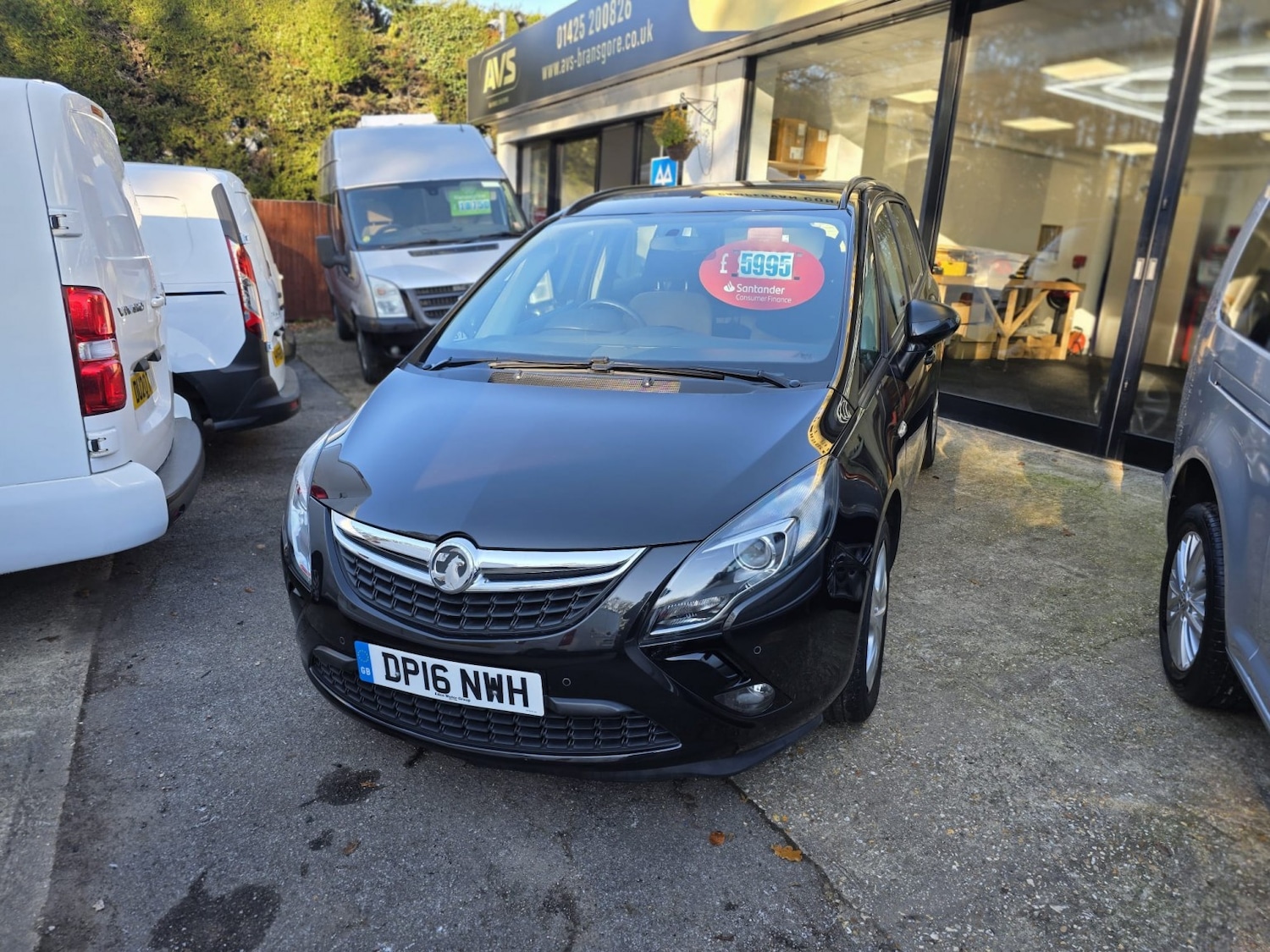 Used Vauxhall Zafira Tourer 2016 for sale - 76656173: Photo 1