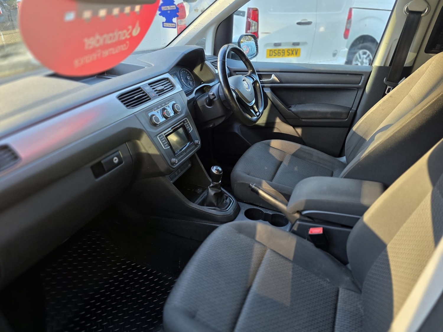 Used Volkswagen Caddy 2017 for sale - 76655995: Photo 7