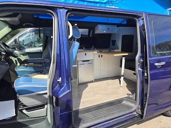 Used Volkswagen Transporter Shuttle 2007 for sale - 78545736: Photo