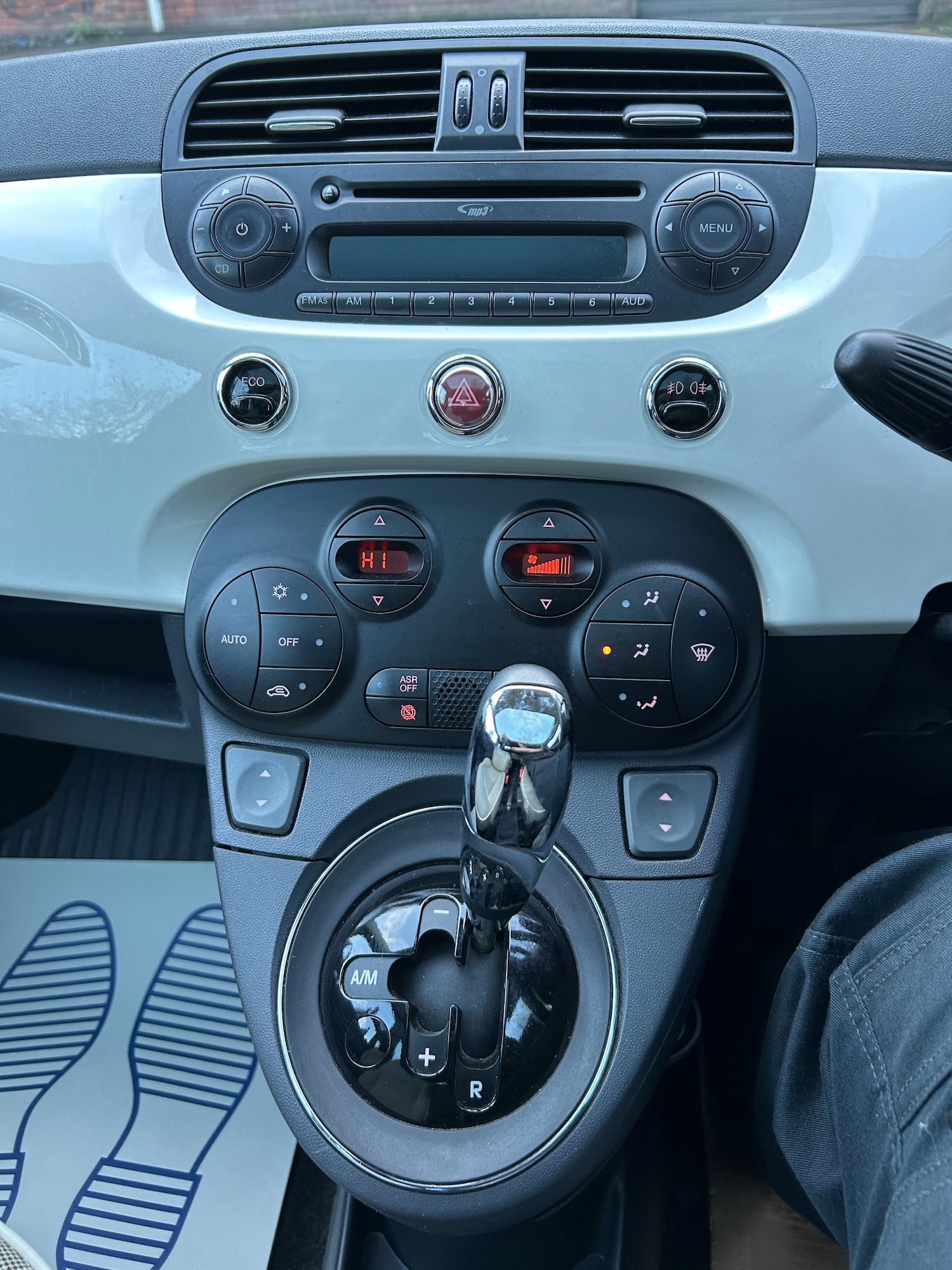 Used Fiat 500 2011 for sale - 77707029: Photo 12