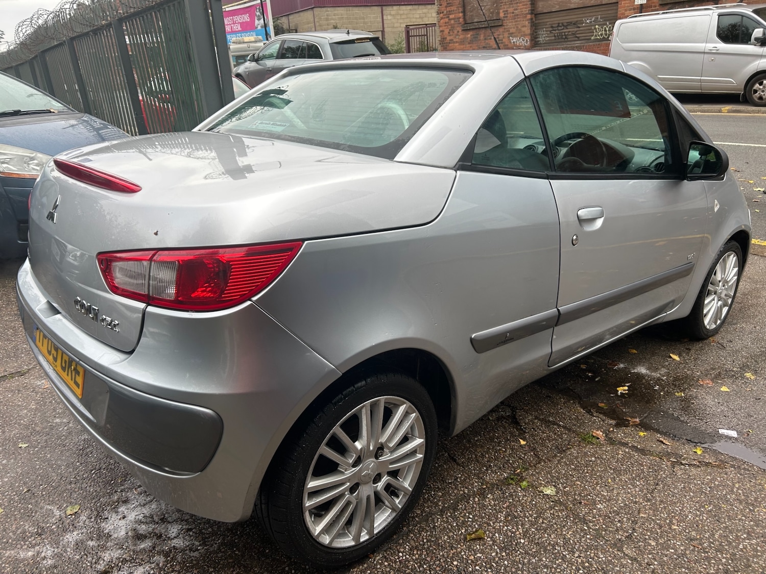 Used Mitsubishi Colt 2009 for sale - 76230982: Photo 6