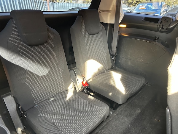 Used Citroen C4 Grand Picasso 2010 for sale - 76243375: Photo 11