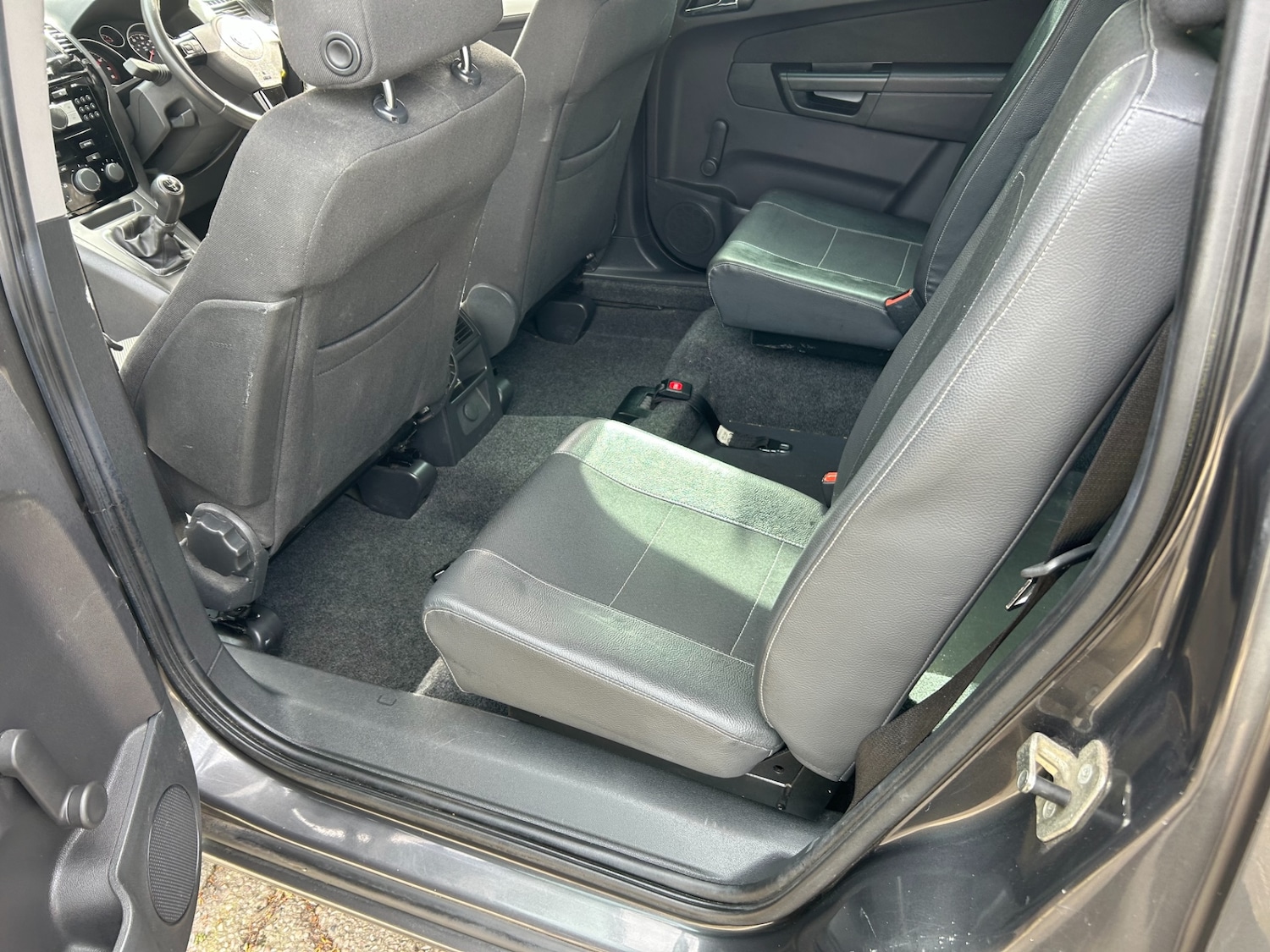 Used Vauxhall Zafira 2011 for sale - 78011667: Photo 12