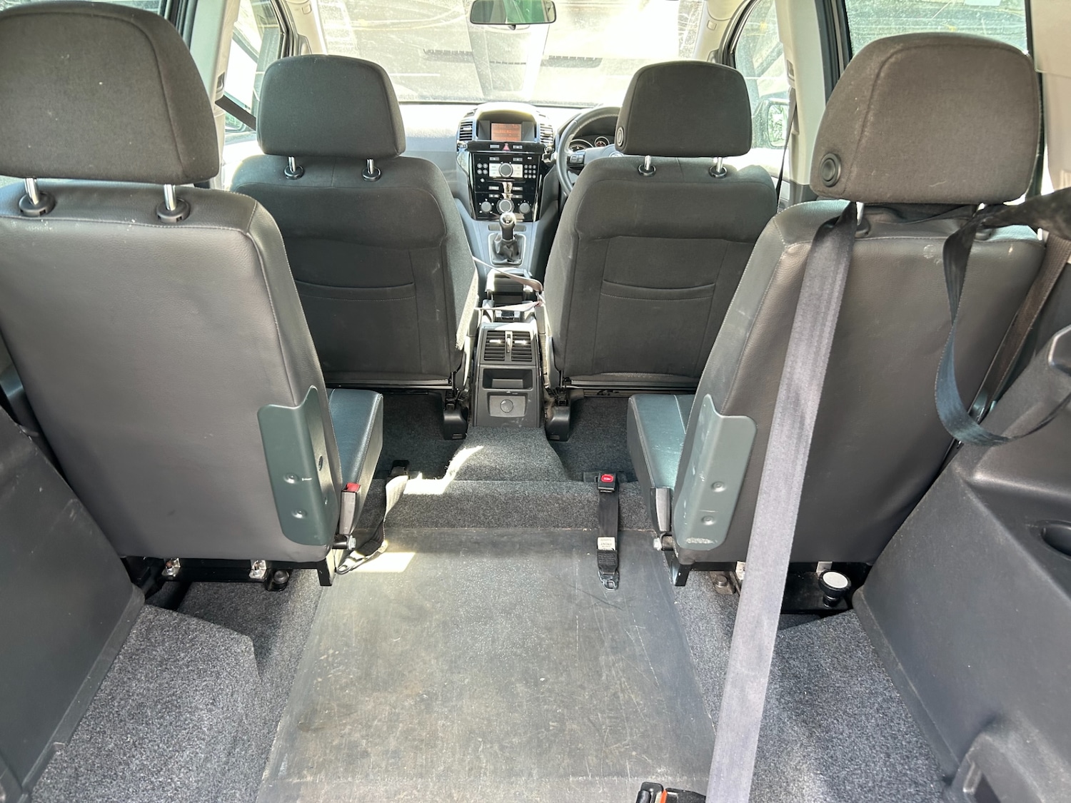 Used Vauxhall Zafira 2011 for sale - 78011667: Photo 13