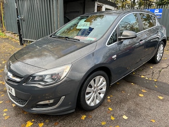 Used Vauxhall Astra 2013 for sale - 76476722: Photo