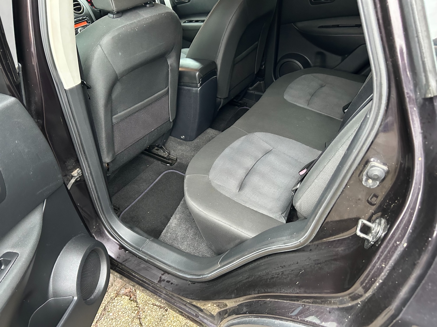 Used Nissan Qashqai 2010 for sale - 77296911: Photo 9