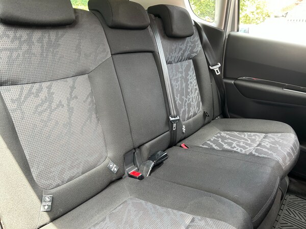 Used Peugeot 3008 2010 for sale - 75144989: Photo 12