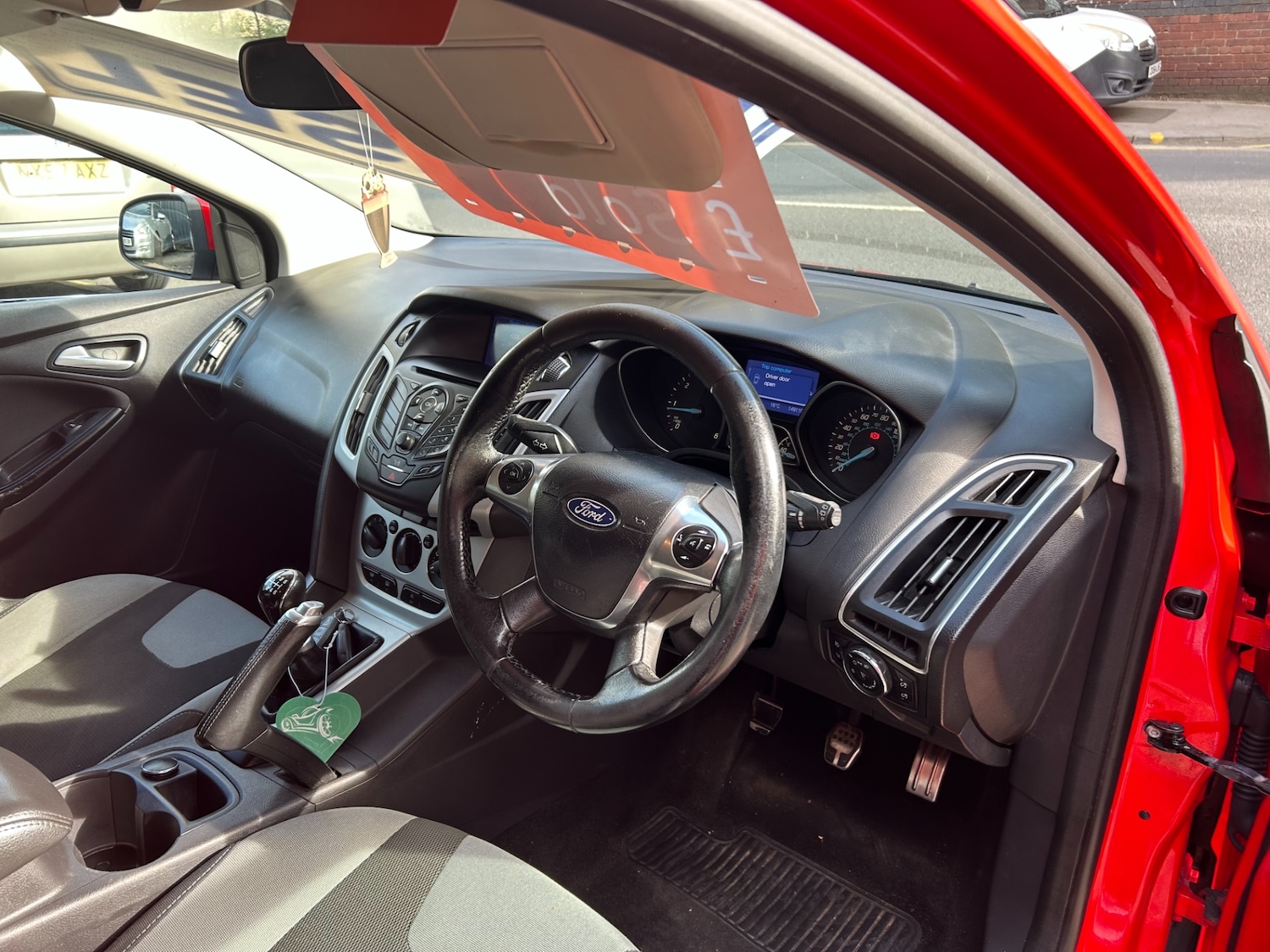 Used Ford Focus 2012 for sale - 76220316: Photo 7