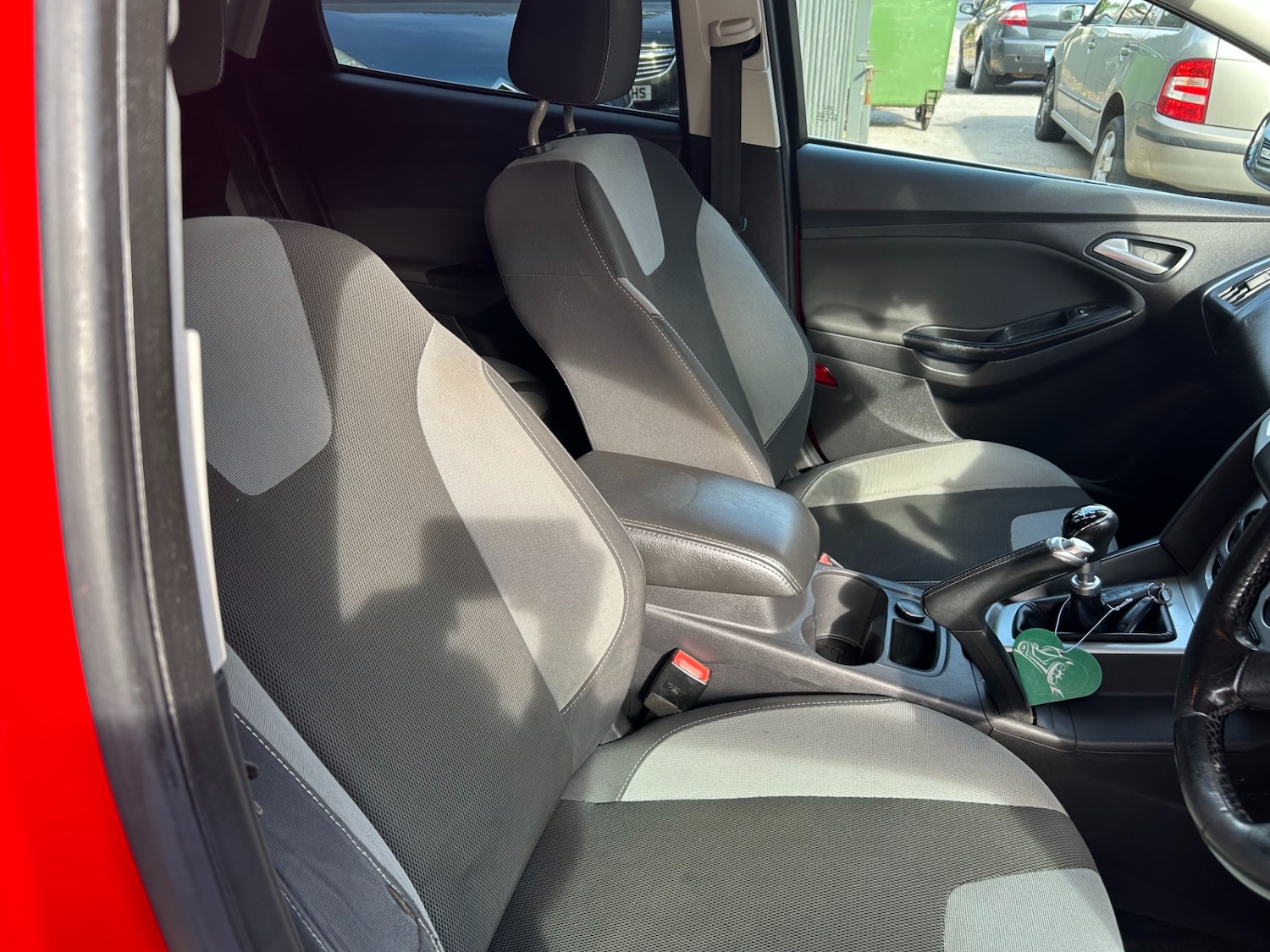 Used Ford Focus 2012 for sale - 76220316: Photo 9