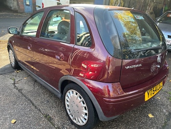 Used Vauxhall Corsa 2004 for sale - 76477209: Photo