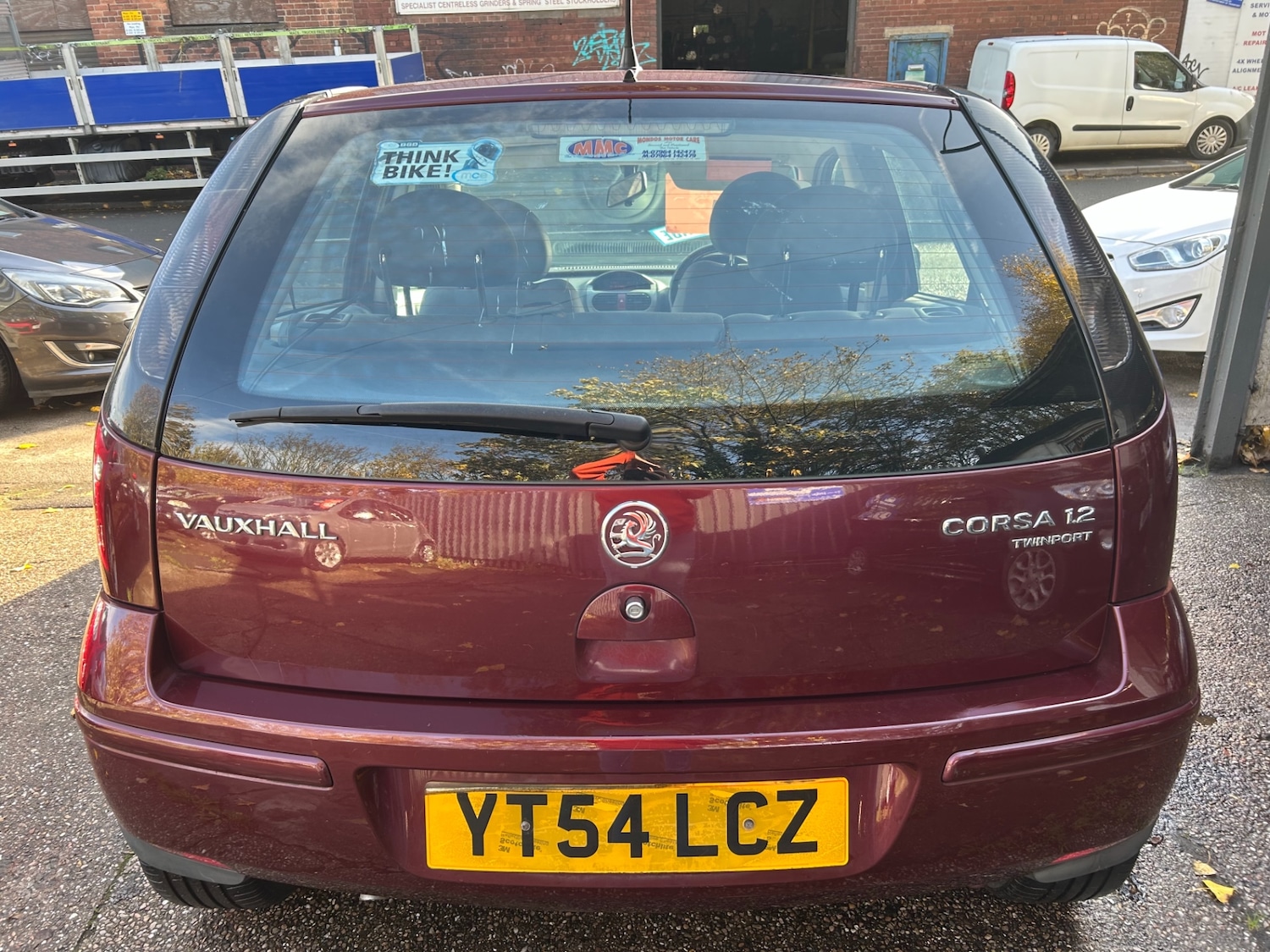 Used Vauxhall Corsa 2004 for sale - 76477209: Photo 4