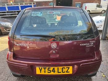 Used Vauxhall Corsa 2004 for sale - 76477209: Photo