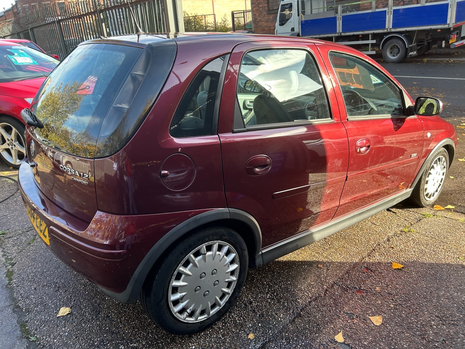 Used Vauxhall Corsa 2004 for sale - 76477209: Photo 5