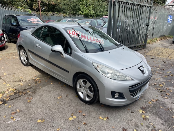 Used Peugeot 207 2011 for sale - 72363584: Photo 2