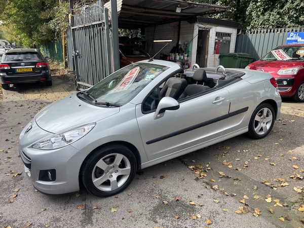 Used Peugeot 207 2011 for sale - 72363584: Photo 7
