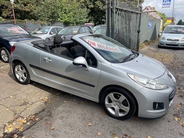 Used Peugeot 207 2011 for sale - 72363584: Photo 8