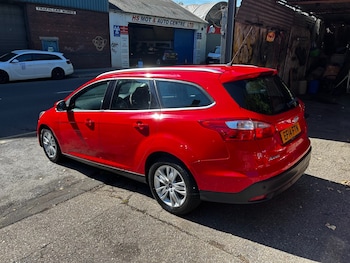 Used Ford Focus 2014 for sale - 79467572: Photo