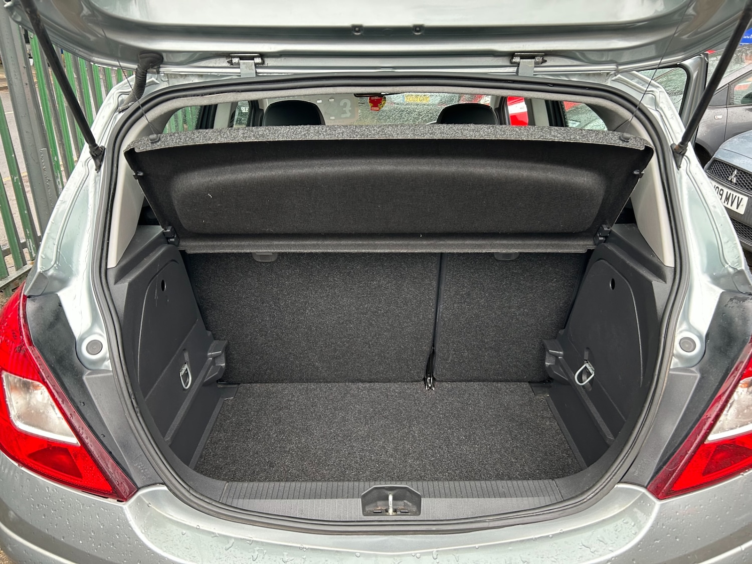 Used Vauxhall Corsa 2015 for sale - 77616161: Photo 11